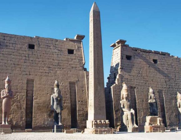 Discover Luxor temple